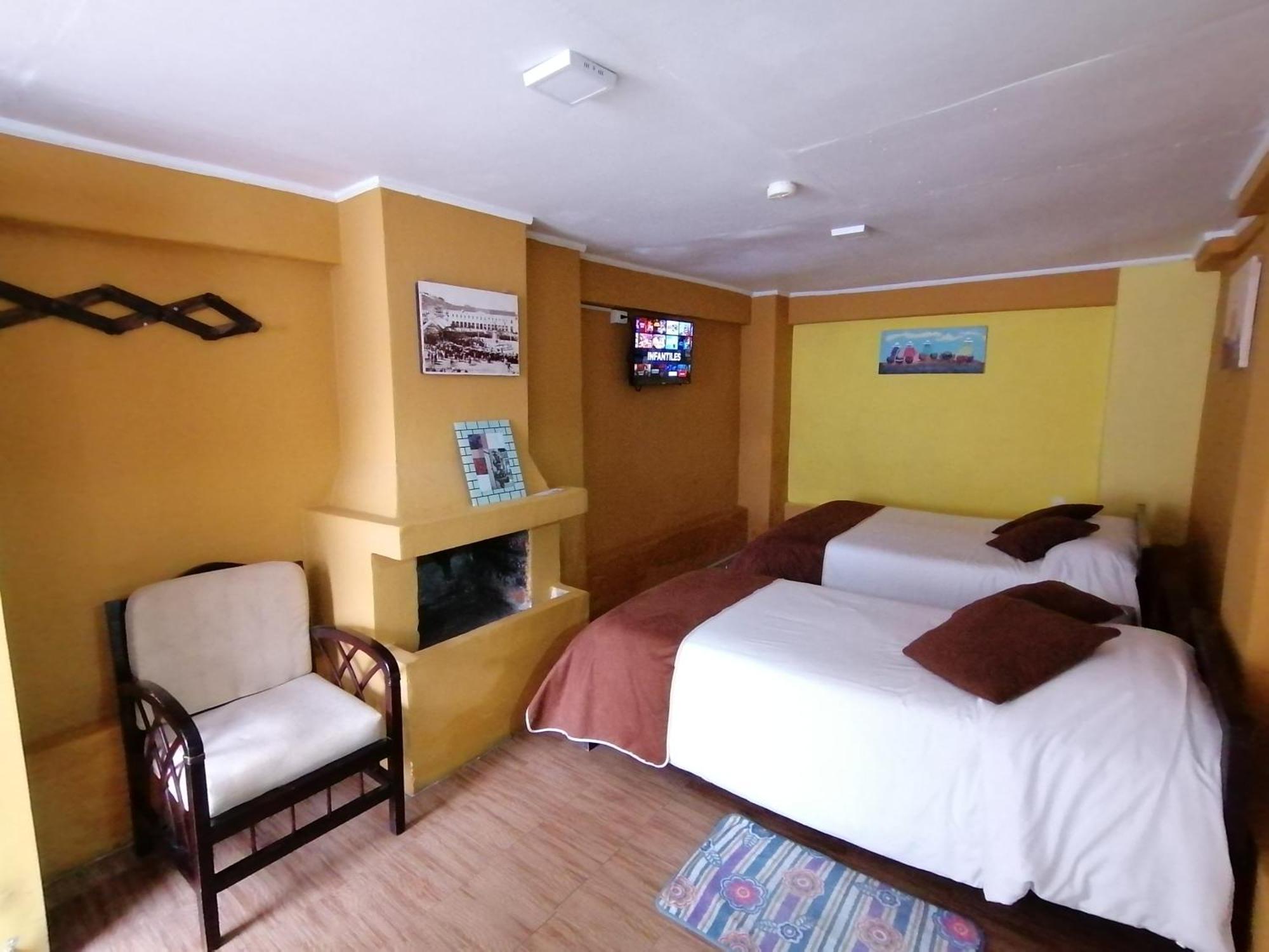 Galapagos Natural Life Hostel Кито Екстериор снимка